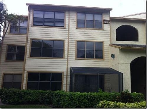 1st image of 2313 N Congress #21