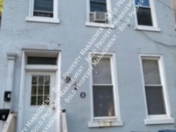 910 Walnut St Floor 1, Lebanon, PA 17042