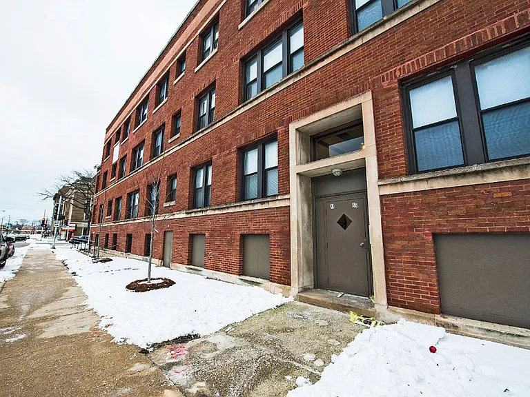 5300 S Michigan — Photo 35