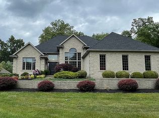 2069 Satinwood Dr, Mansfield, OH 44903