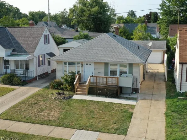 11913 Derby Rd, Garfield Heights, OH 44125