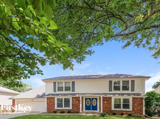 10233 Caenen St, Lenexa, KS 66215