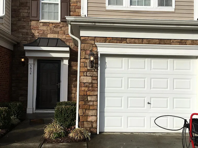 Redcrest Pl — Photo 2