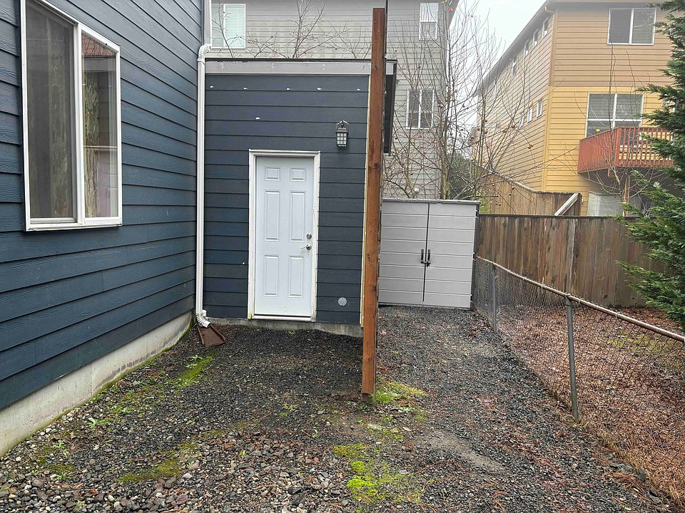 1st image of 11013 NW 16th Ave #S
