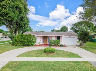 6951 SW 10th Ct, North Lauderdale, FL 33068