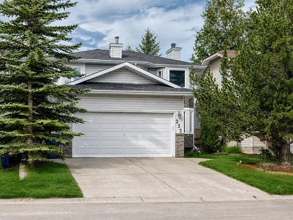 1st image of 232 NE Macewan Ridge Close NW