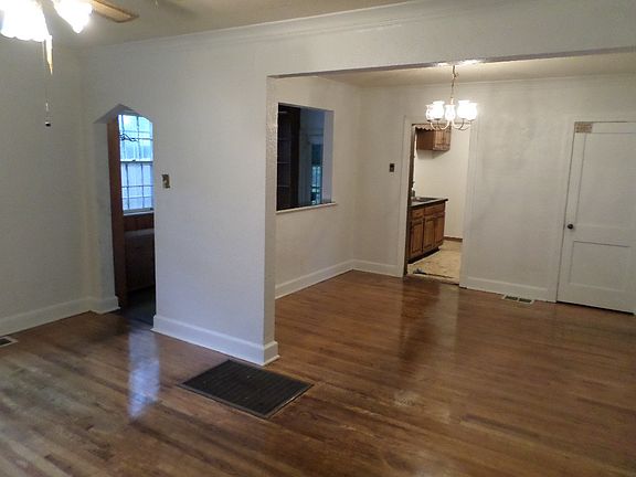 5th image of 738 N Hollywood St
