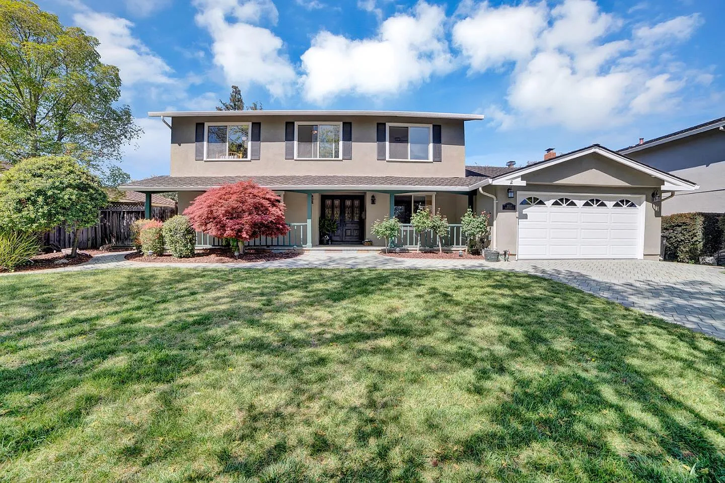 1027 Shadow Brook Dr photo 1