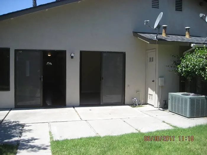 6816 Gordon Ct — Photo 9
