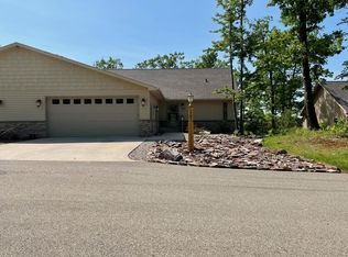 1283 Timber Ridge Rd #1283, Iron Mountain, MI 49801