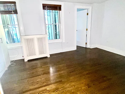 Rented by Brown Harris Stevens | media 9