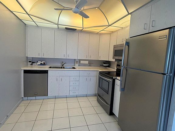 2nd image of 4022 Wolverton E