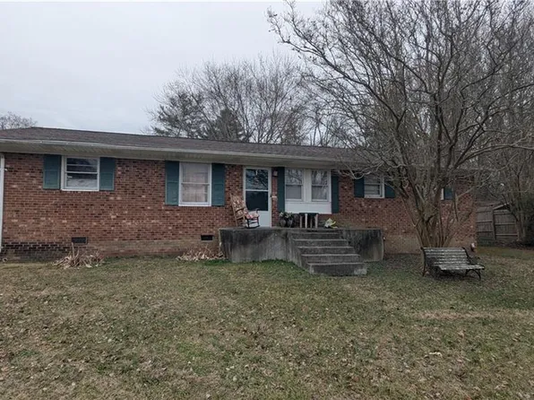 309 Gregg St, Archdale, NC 27263