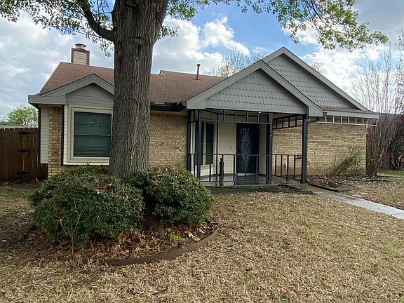 2nd image of 426 Covey Ln