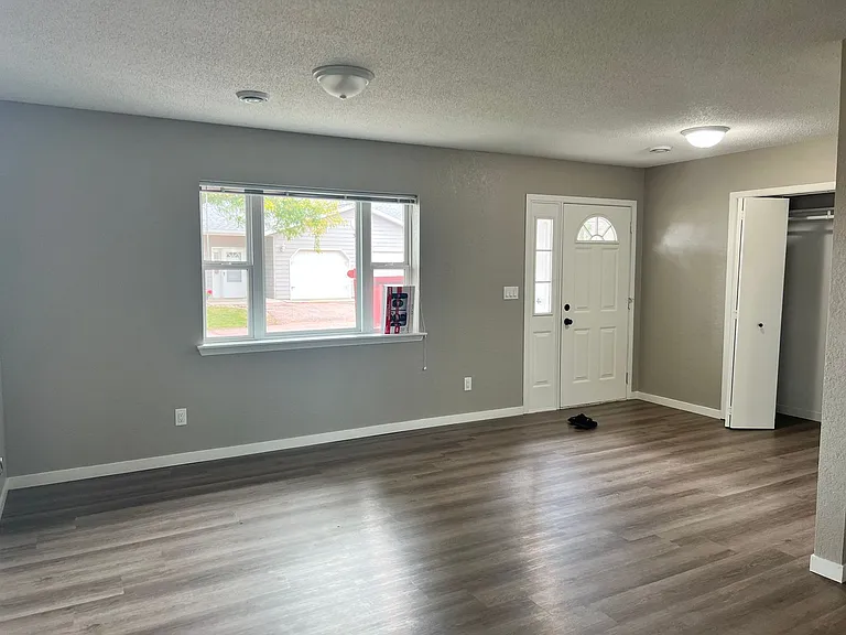 510-520 Morgan Ln #515 — Photo 31