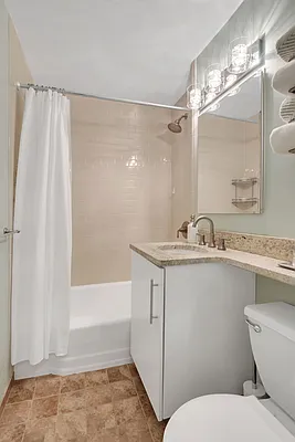 Sold by Level Group | media 6