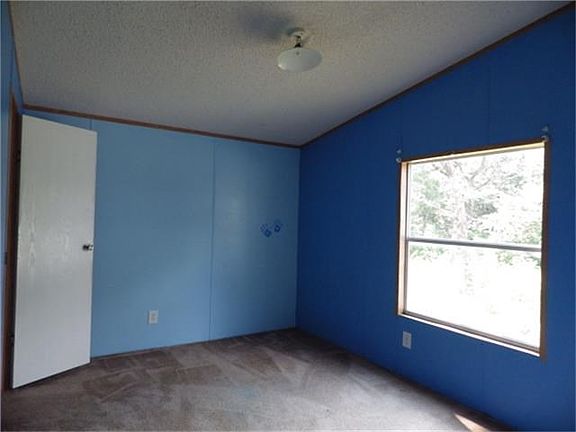 5th image of 1545 Elm Dr