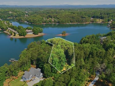 2202 Retreat Pointe Rd, West Union, SC, 29696
