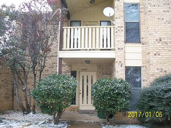 1st image of 2307 Garden Park Ct