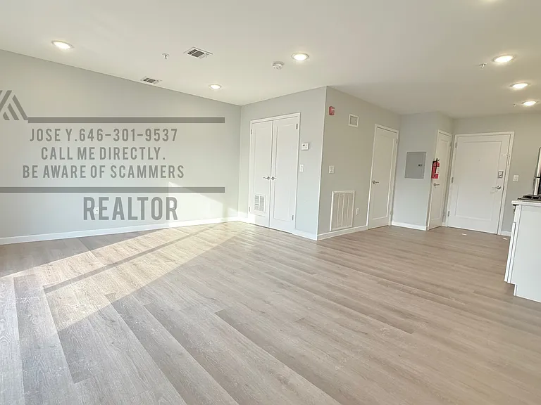 188 Lafayette St #23 — Photo 2