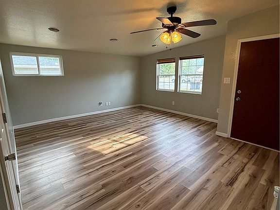 3rd image of 912 E F St