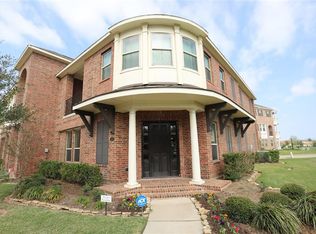 118 Stadium Dr, Sugar Land, TX 77498