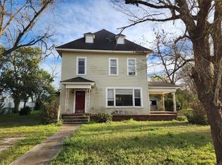 408 W Altamaha St, Fitzgerald, GA 31750