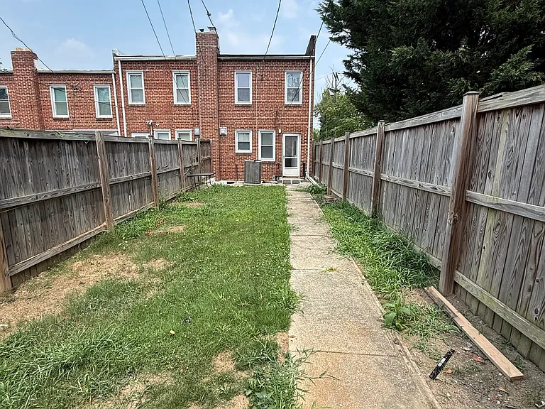 1010 Parksley Ave — Photo 18