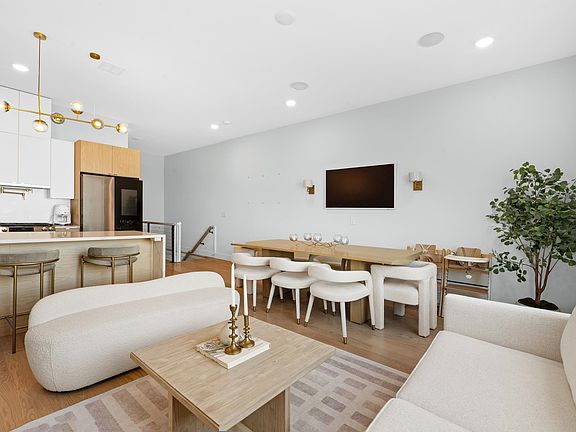 4th image of 84 Nelson Ave #A
