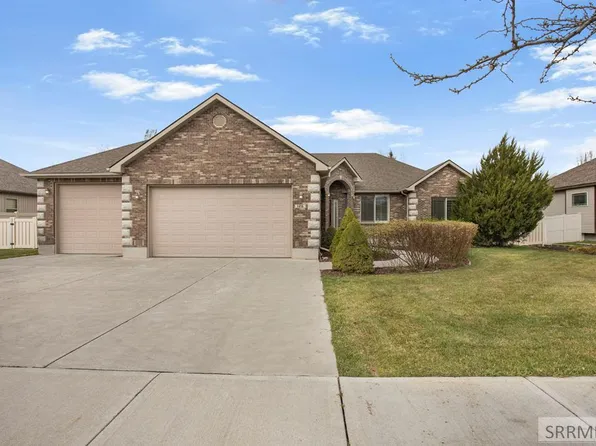 126 Stillwater Dr, Idaho Falls, ID 83404