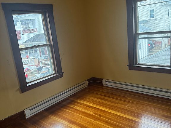 3rd image of 22 Walnut St #20