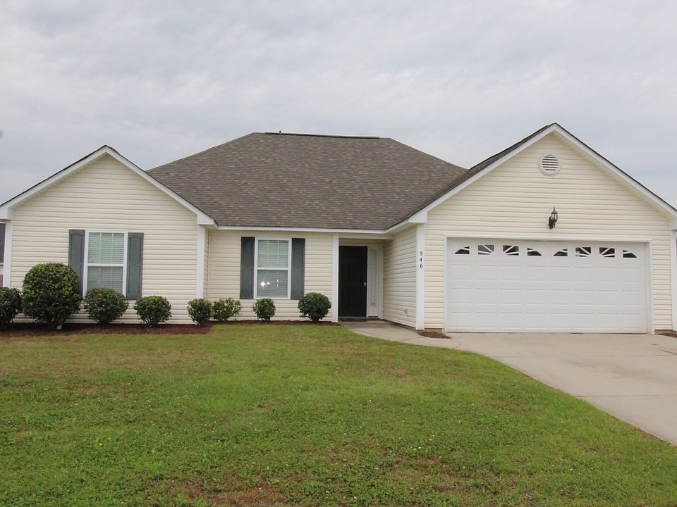 1st image of 946 Ellery Dr