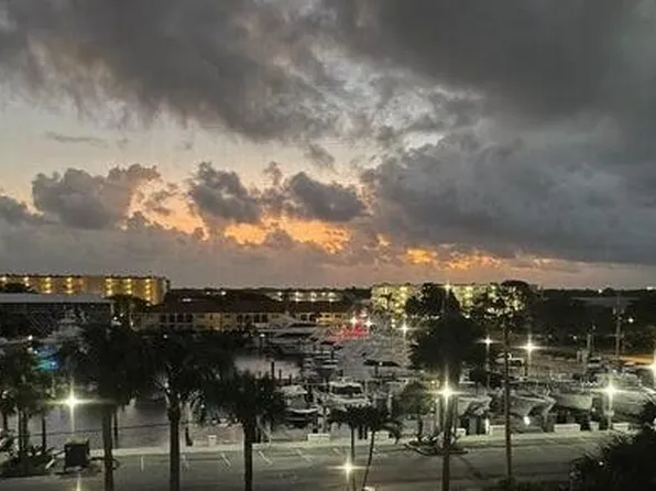 907 Marina Drive #401, North Palm Beach, FL 33408