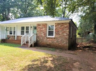 24 A St, Greenville, SC 29611