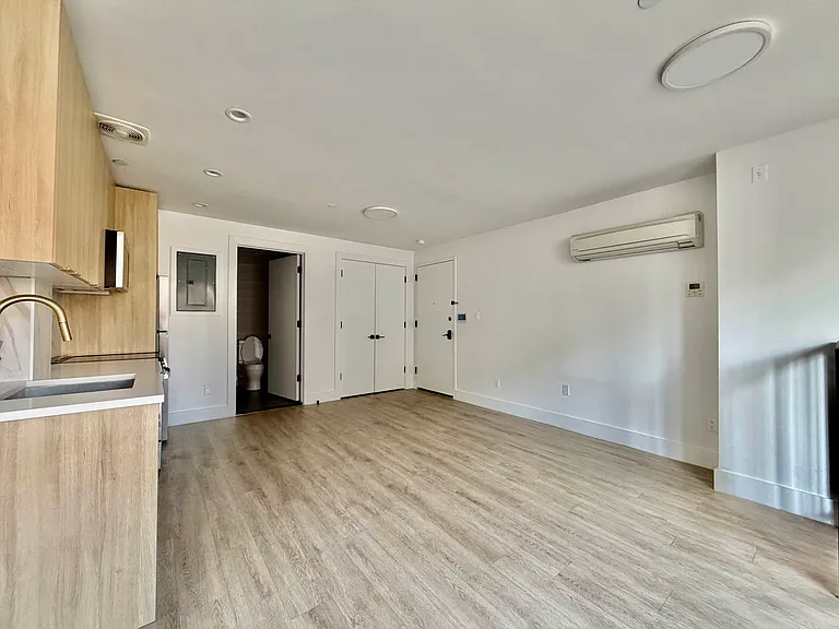 78 Beaver St #1A — Photo 3