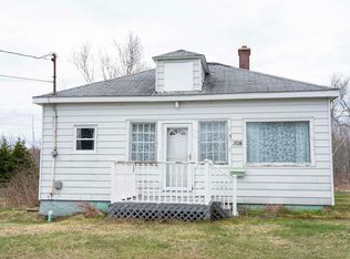 308 Lake Rd, Glace Bay, NS B1A 2H1