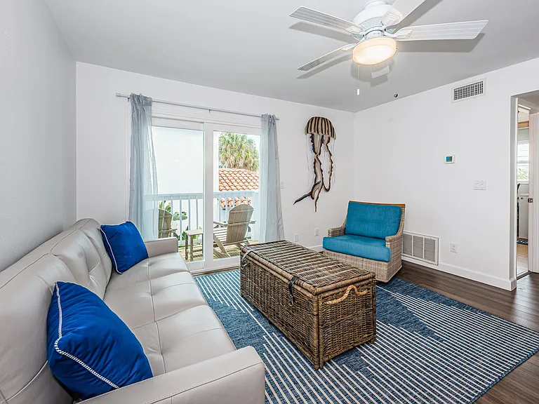 8432 W Gulf Blvd — Photo 2