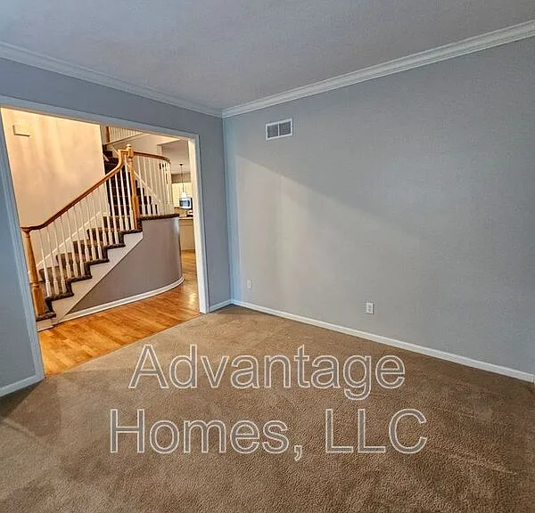 14117 Parkhill Ln — Photo 15