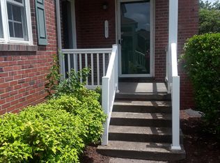 6 Chartom Ct, Portsmouth, VA 23702