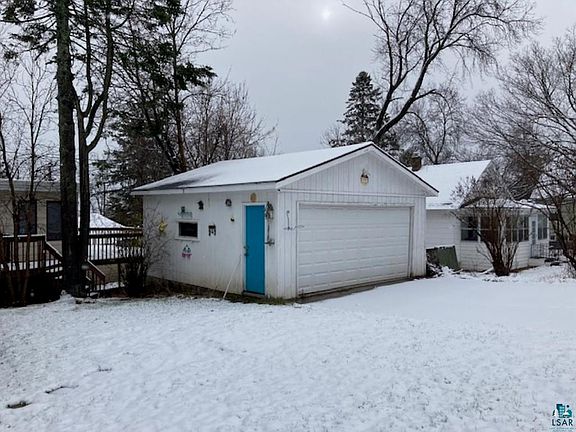 3rd image of 1031 N 12th Ave E