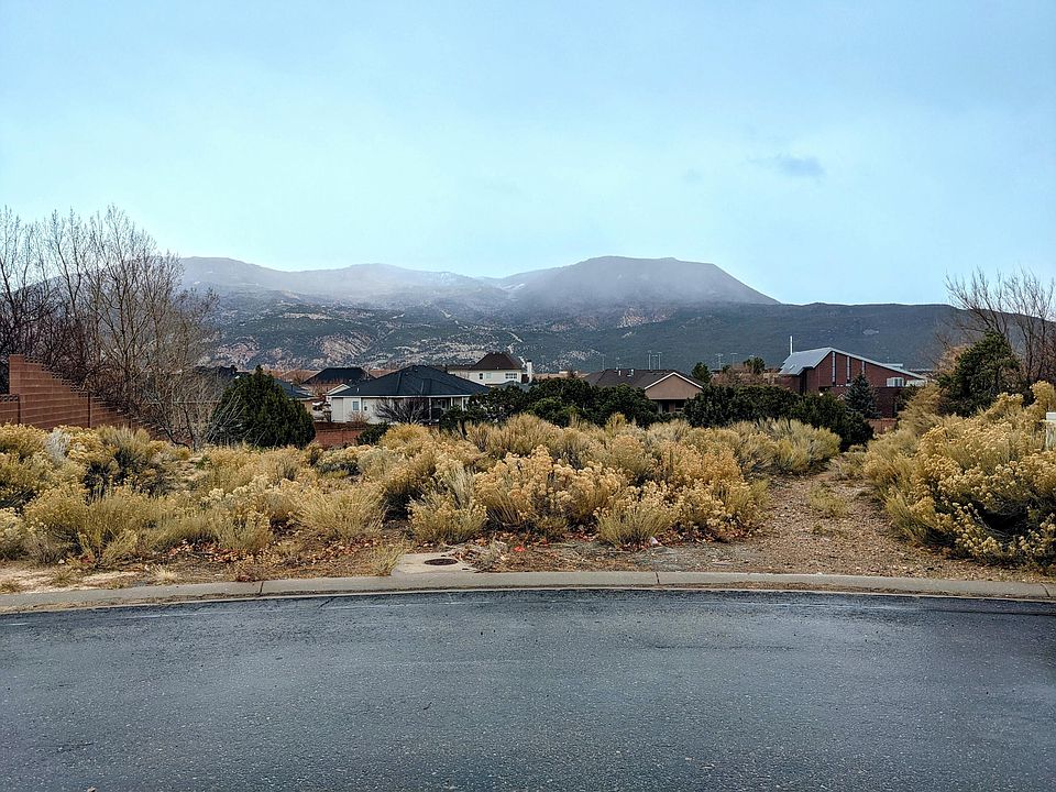 1st image of 617 S Cove Dr