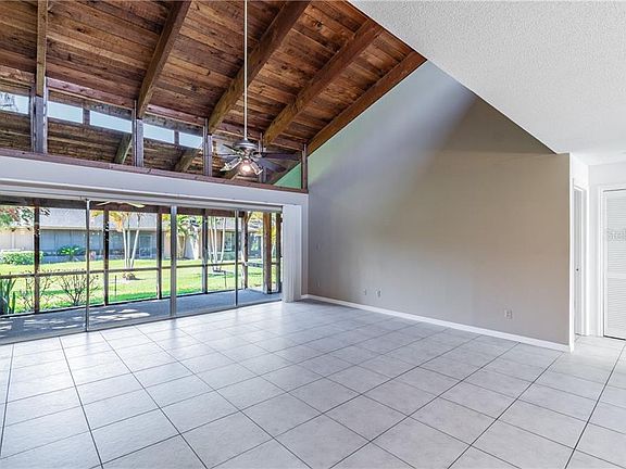 4th image of 200 Ashley Ln