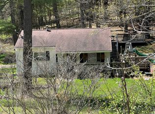 310 Mathis Dr, Daniels, WV 25832