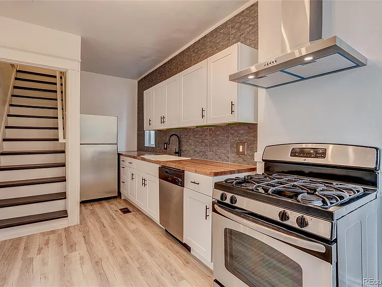1036 W 9th Ave — Photo 16
