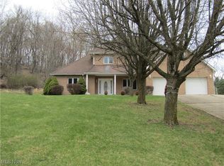 230 Bryden Rd, Weirton, WV 26062