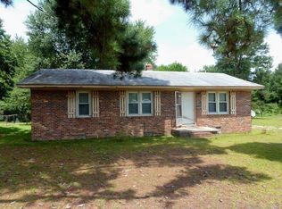 4240 Plymouth St, Wallace, SC 29596