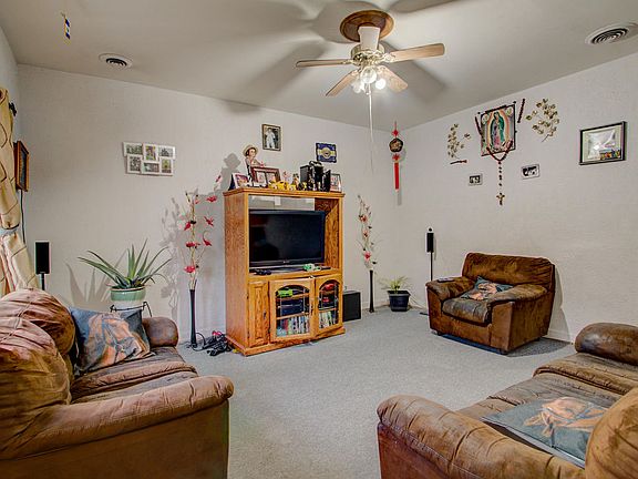 5th image of 2028 W Lincoln Ave #2030