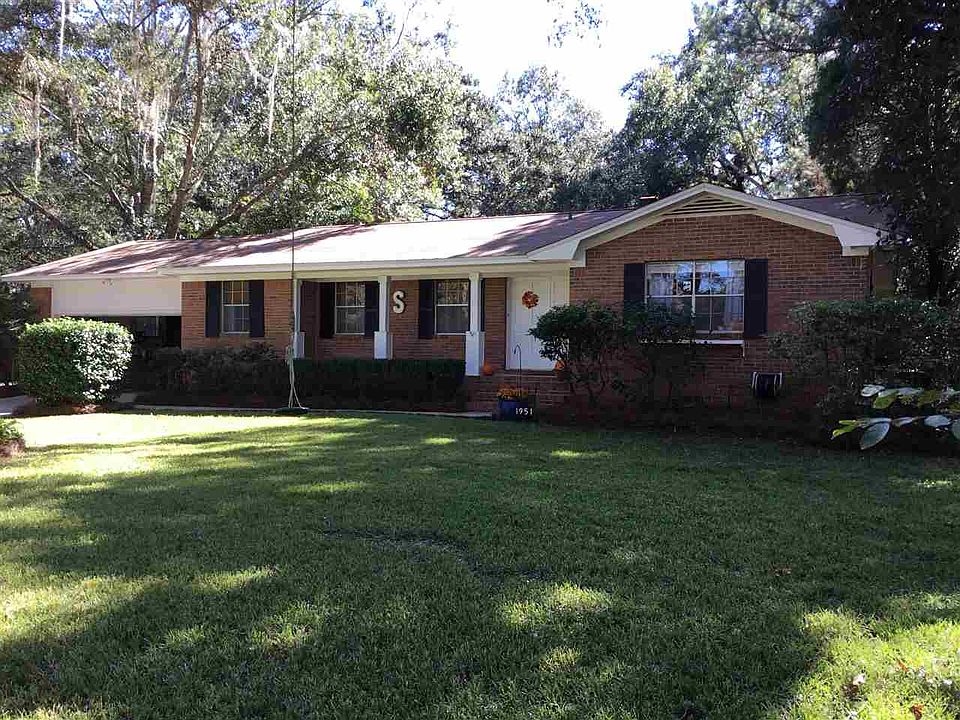 1st image of 1951 Treeline Dr