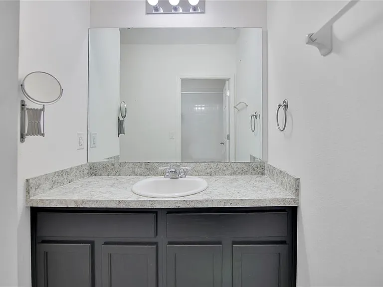 2905 Sunstone Dr — Photo 23