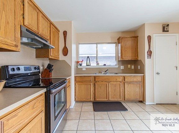 5th image of 2723 Pompeii St